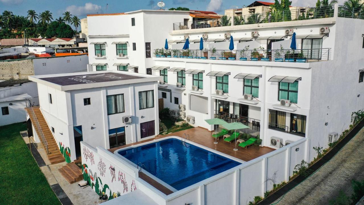 Robert'S Hotel Abidjan Buitenkant foto